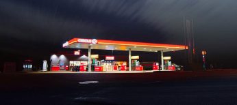 Uce denuncia el oligopolio de las gasolineras Repsol, Cepsa y BP