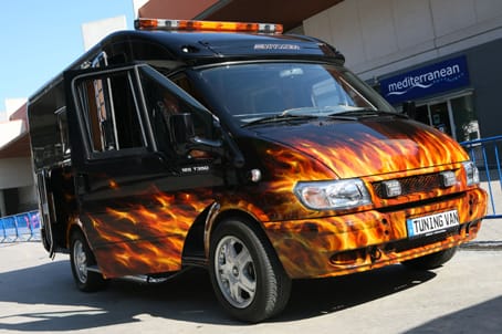 Autocaravana customizada con Tuning