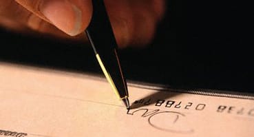 La falsificación de firmas crece en momentos de crisis