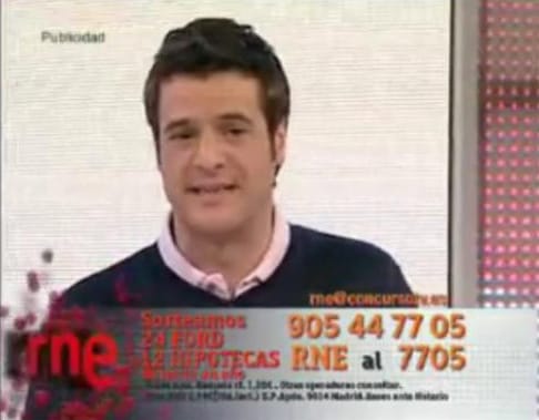 700 euros de factura del móvil por llamar a 'Rico al instante'