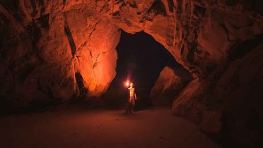 La cueva de El Soplao ya ha sido visitada por un millón de personas