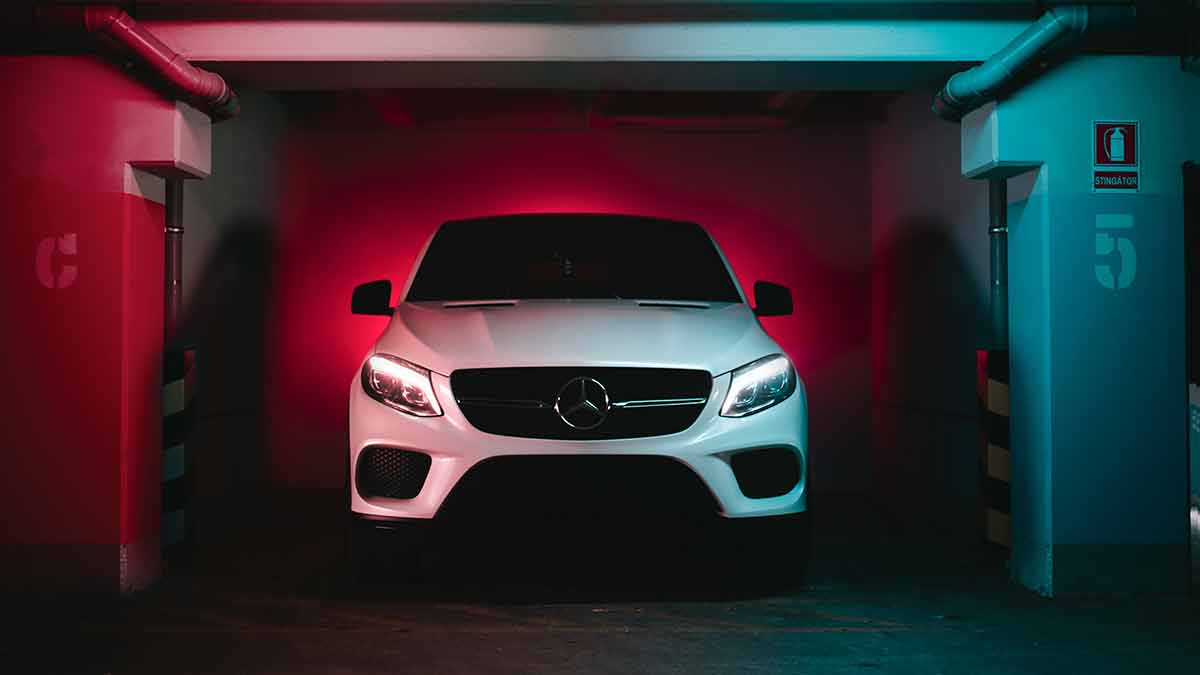 Comprar un coche diesel supone un ahorro de 600 euros anuales frente a uno de gasolina