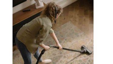 Las empleadas de hogar ya tienen baja por accidente de trabajo o enfermedad profesional