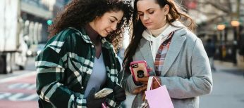 Más de un 41% de los jóvenes se ha visto etiquetado en alguna foto que no querían ver publicada