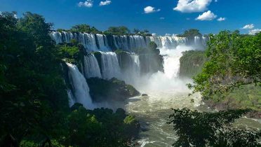 Gran parte de las Cataratas del Iguazú se secan por la falta de lluvia