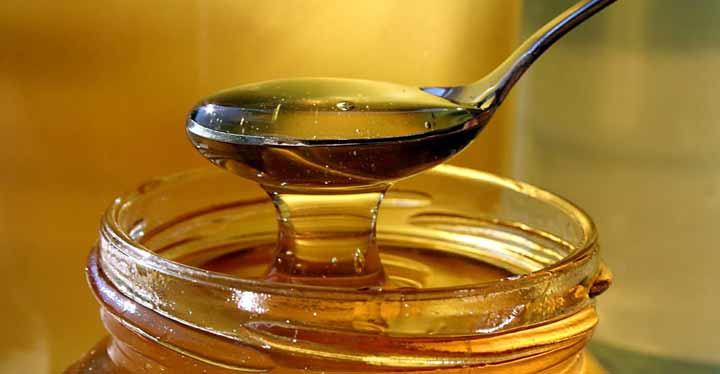 La miel reduce los efectos de la menopausia y la andropausia