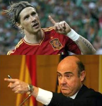Fernando Torres, 'El niño', y el ministro de Economía, Luis de Guindos-.
