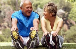 La práctica de deportes en adultos reduce los riesgos de demencia.