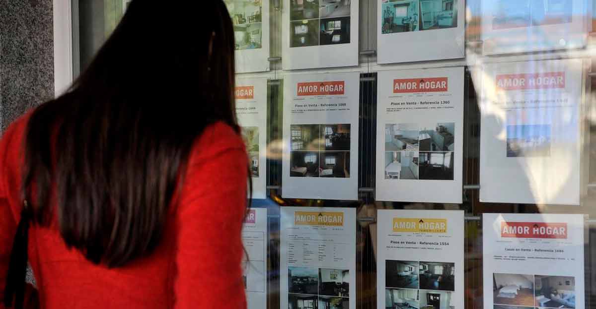 La crisis y los recortes empobrecen más a las mujeres