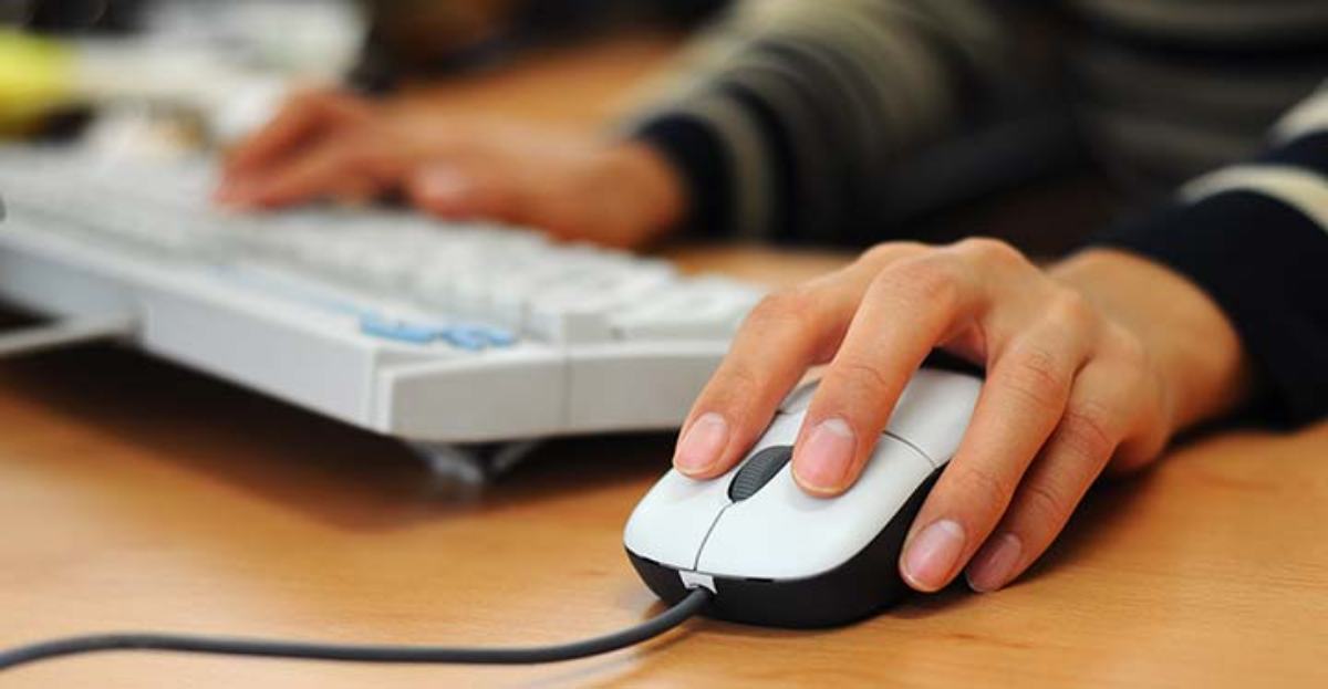 Internet es lo que más entretiene a los españoles, más que la televisión