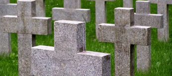 cementerio-tumbas