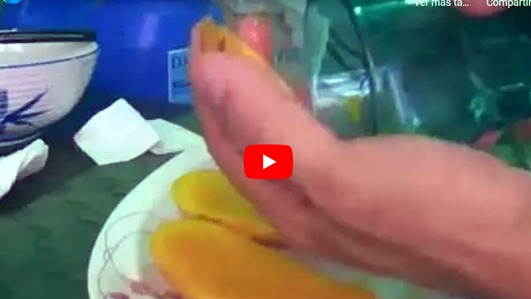 Video explicativo sobre cómo pelar un mango