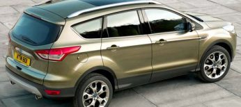 ford-kuga-detras