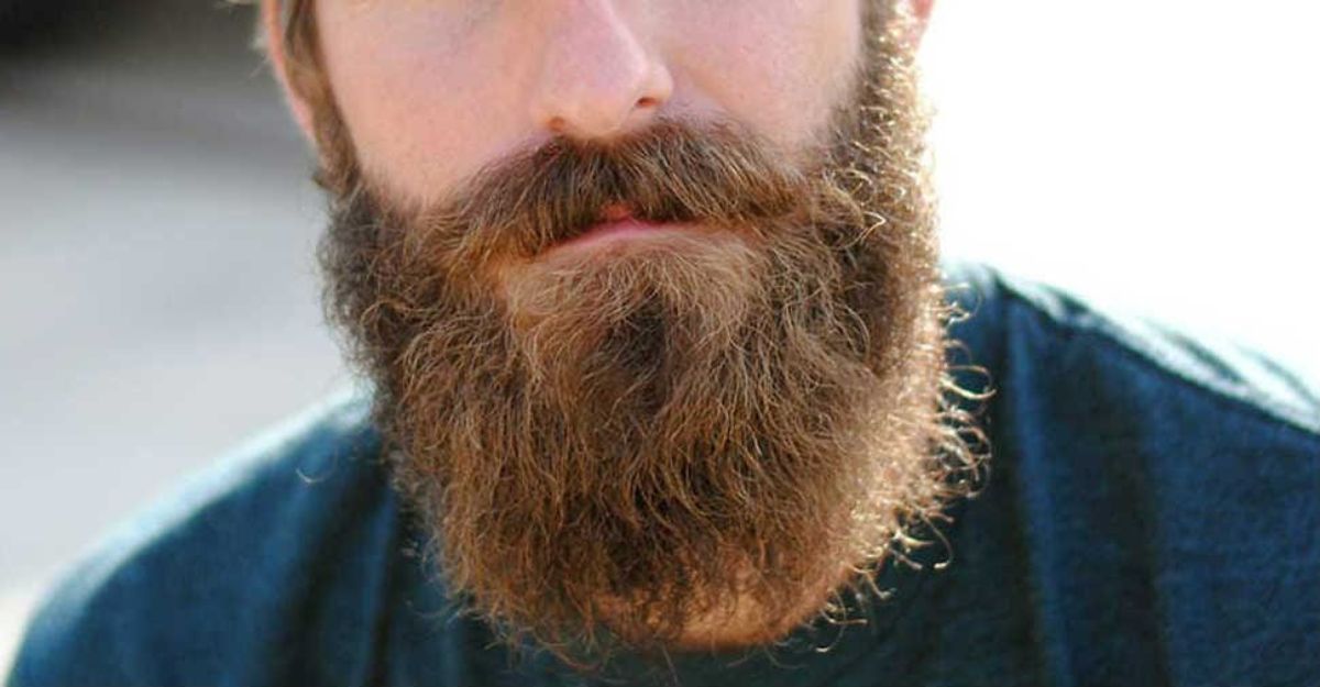 Cómo hacer crecer la barba más rápido con remedios naturales.