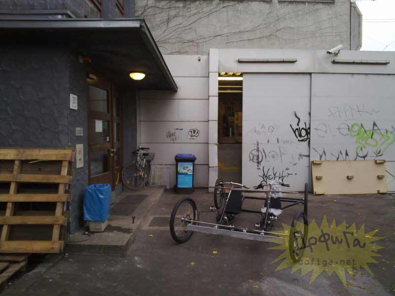 Estructura metálica y ruedas del Porsche