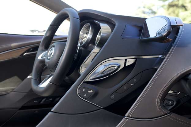 Volante del Mazda SHINARI