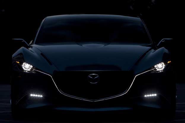 Luces del Mazda SHINARI