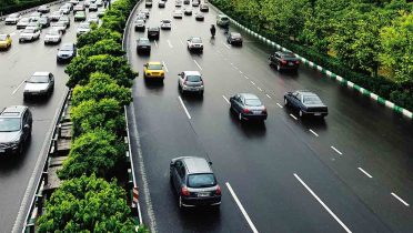 Carretera con coches
