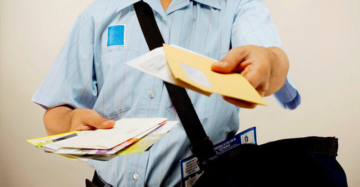 En Correos se puede mandar un burofax.