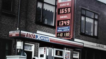 Repostar en la frontera, ¿es más barato echar gasolina en España o en Andorra?