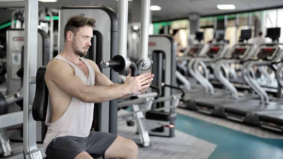 Cómo aumentar los pectorales con ejercicios
