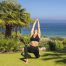 Remedios naturales y posturas de yoga para aliviar las piernas hinchadas