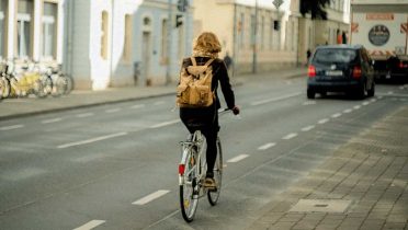 Las 20 cosas que debes hacer en bici para que no te multen