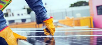 Ayudas de hasta el 50 % para los autónomos que quieran instalar placas solares en sus trabajos