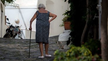 Más de 3.000 mayores de 65 años pierden la vida por una caída cada año.