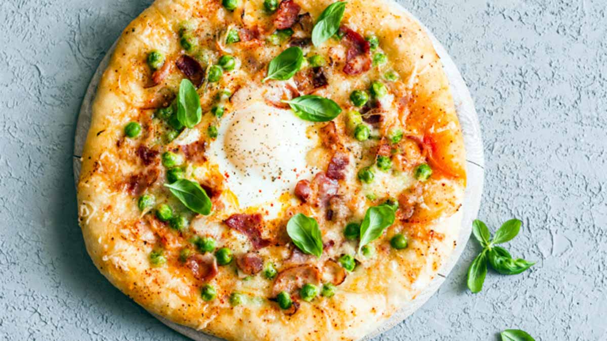 Pizza de jamón y queso