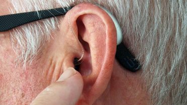 Los 2 tipos de ayudas para comprar audífonos que pueden pedirse