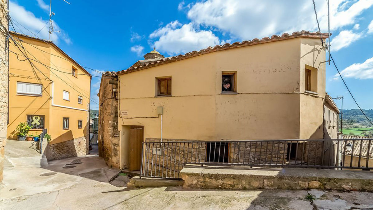 432 casas y chalets del banco Sabadell por menos de 60.000 euros