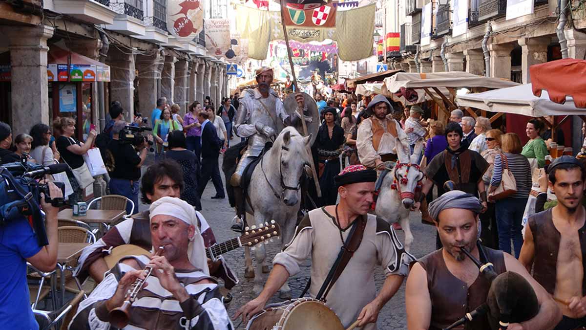 Pasacalles y música del mercado medieval