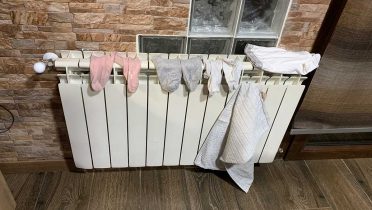 ¿Es malo secar la ropa en el radiador?