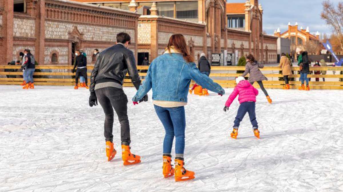 Las mejores pistas para ir a patinar sobre hielo en Madrid