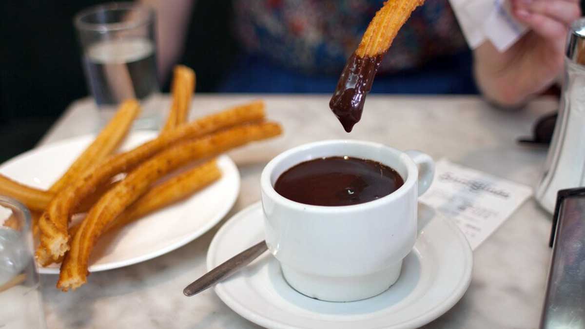 Churros con chocolate