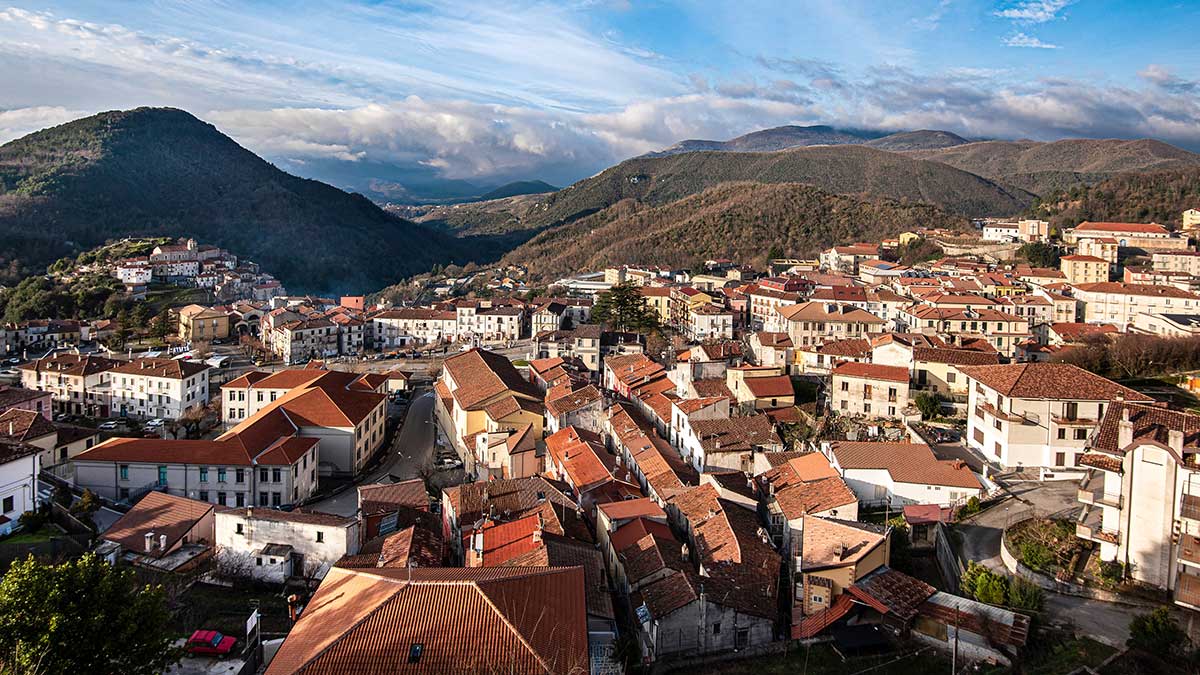 Los 25 municipios de España con pisos más baratos