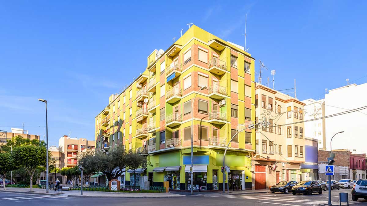 588 pisos de más de 100 metros cuadrados del banco Sabadell por menos de 80.000 euros