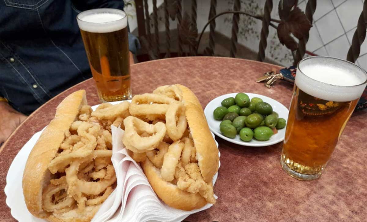 Bocata y cerveza