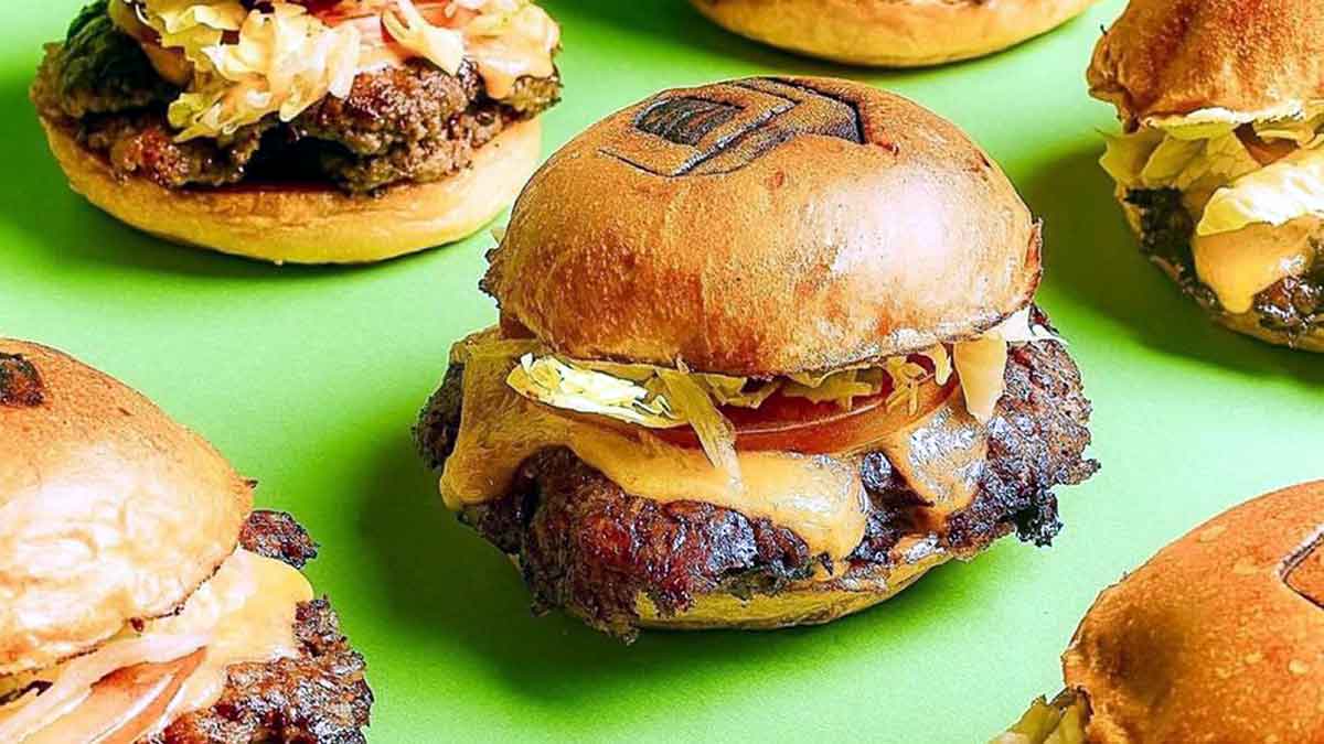 Hamburguesa de Hide Out Burger.