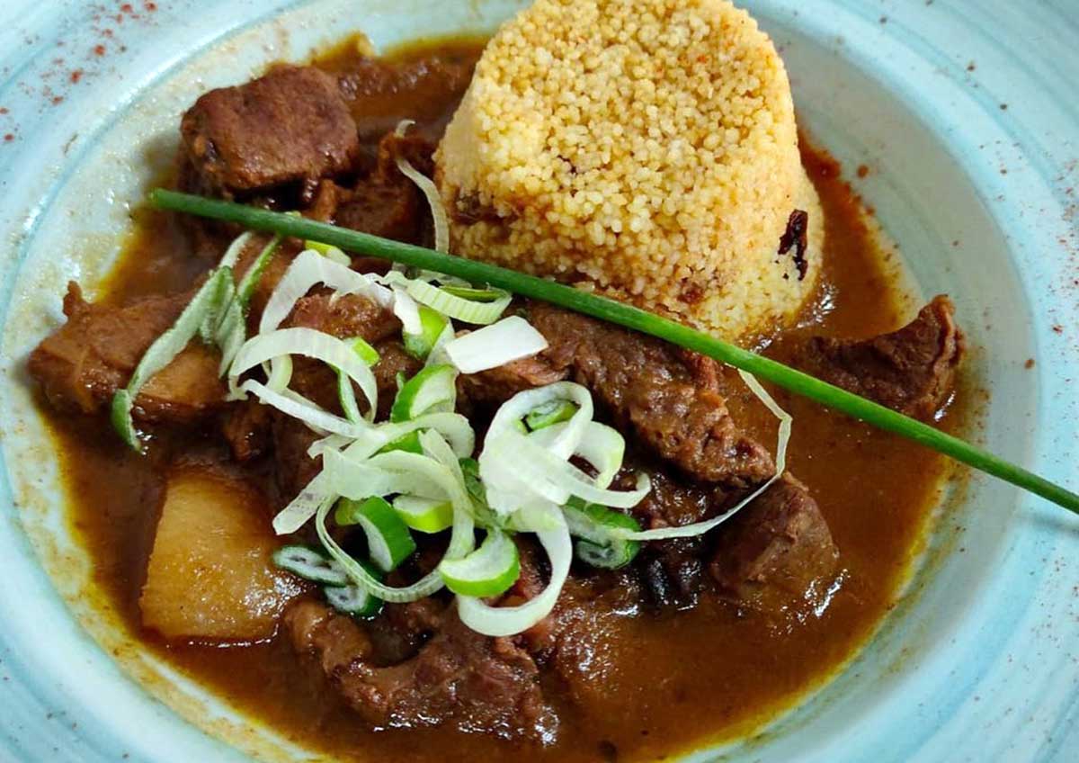 Plat combinado de arroz