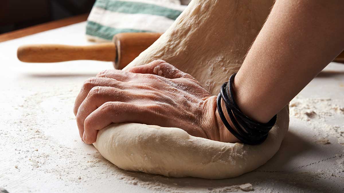 knead the pizza