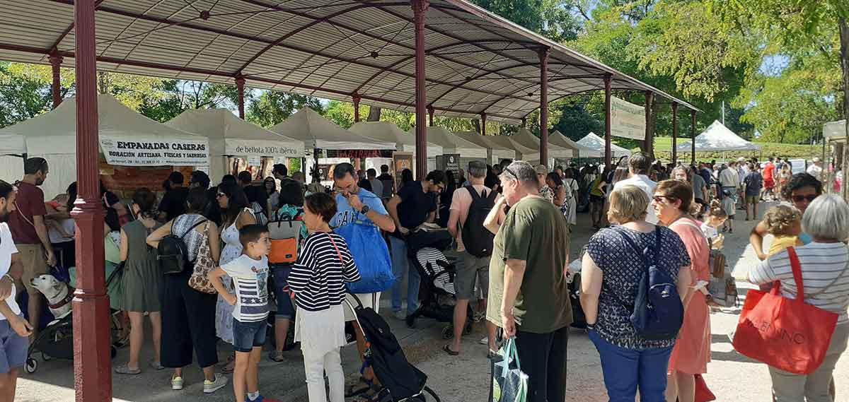 Zona del mercadillo de planetario