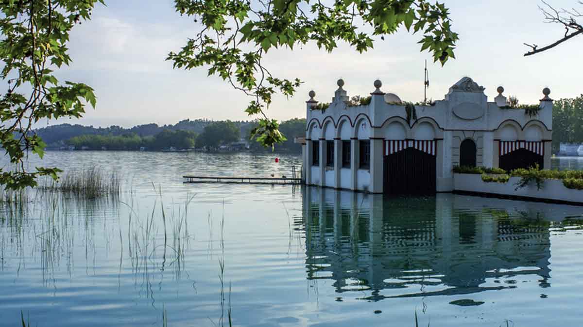 Banyoles
