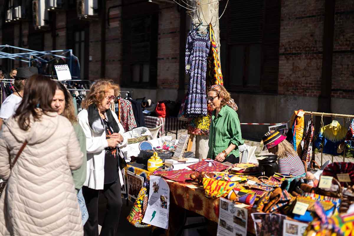 Puesto mercado motores