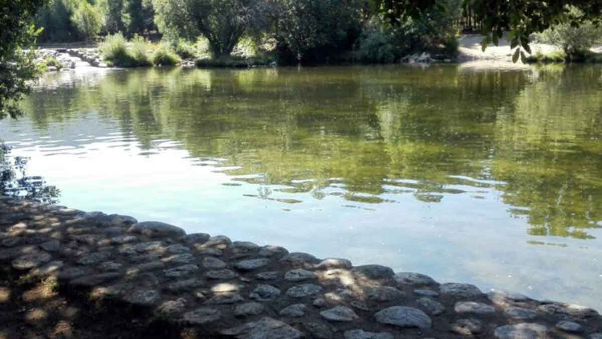 Piscina las Presillas