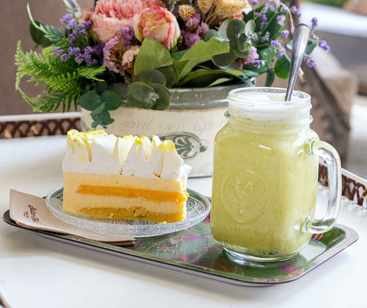 Batido y tarta