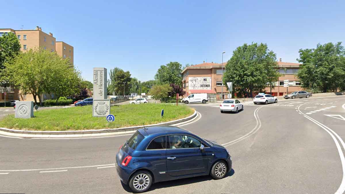 Turbo rotonda en Alcalá de Henares, Madrid.