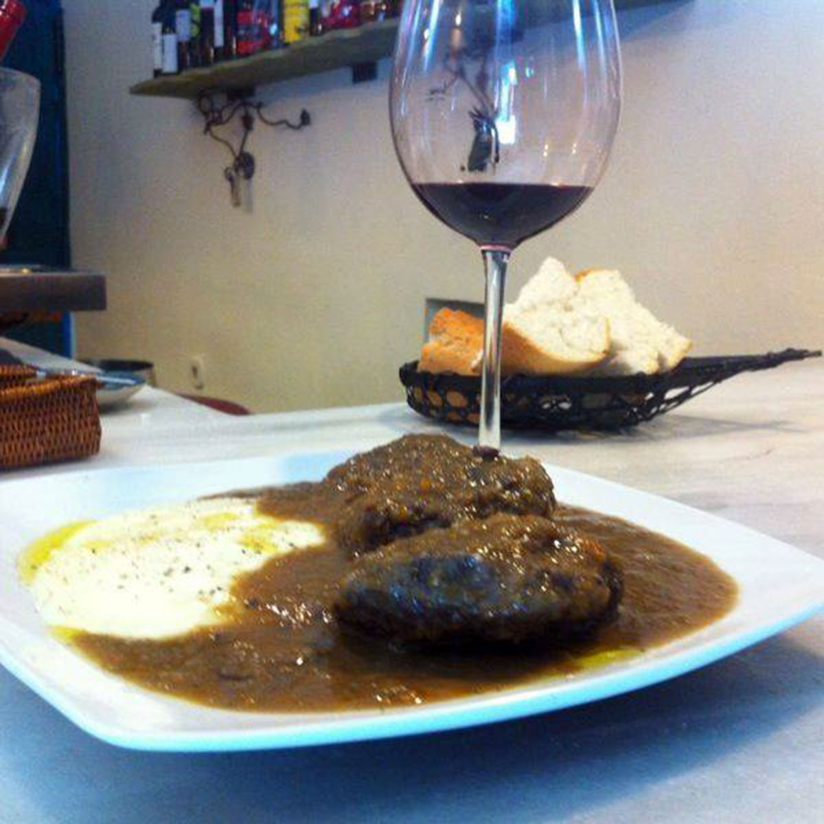 Vino con tapa