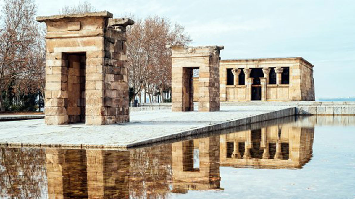 Zona del templo de Debod